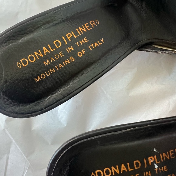 Donald J. Pliner Snake Skin Sandals - Picture 16 of 16